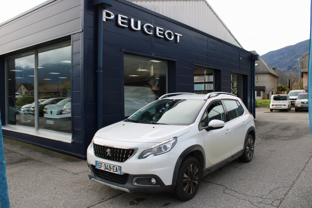 Peugeot 2008 1.2 Puretech 110 S&S EAT6 Allure